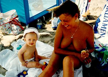 b4family2.jpg - 27788 Bytes